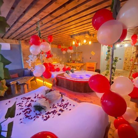 Heaven Vip Wooden Palace Bed & Breakfast Ardesen Exterior photo