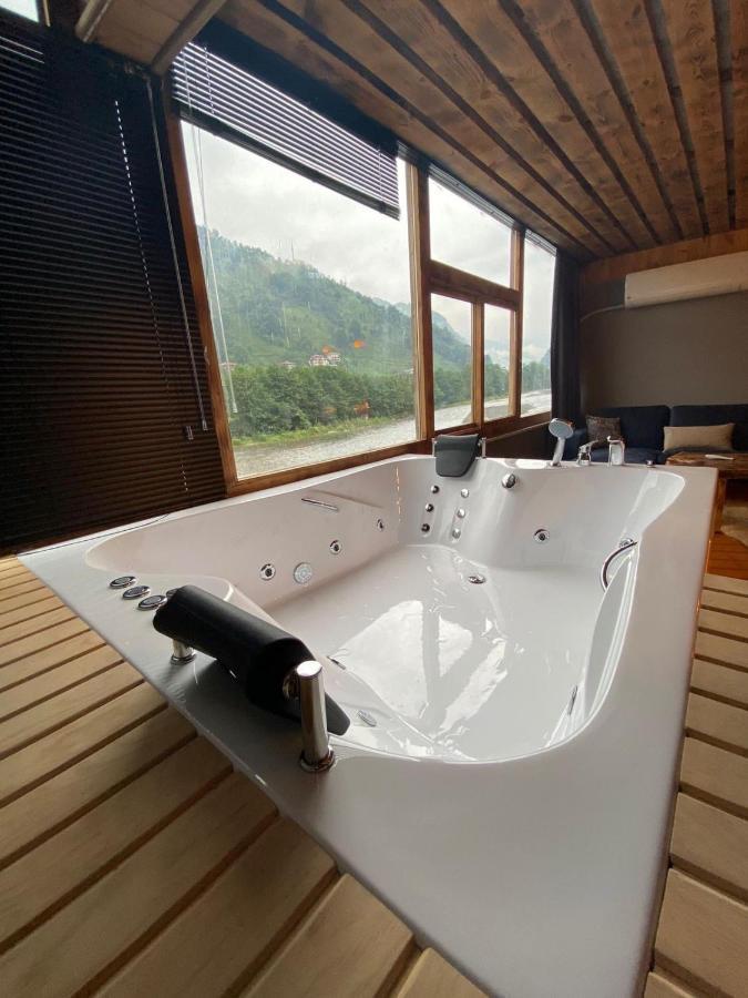 Heaven Vip Wooden Palace Bed & Breakfast Ardesen Exterior photo