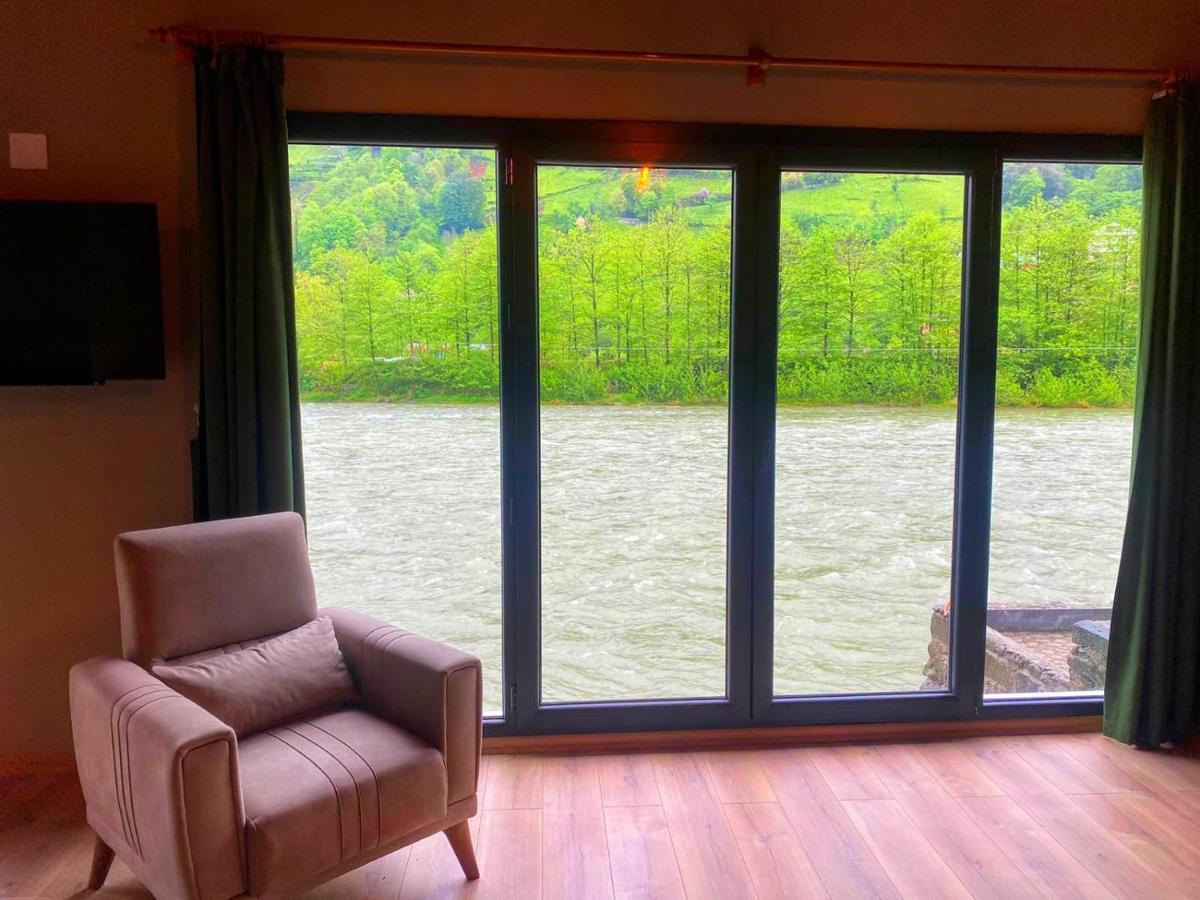 Heaven Vip Wooden Palace Bed & Breakfast Ardesen Exterior photo