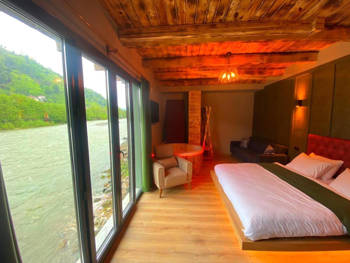 Heaven Vip Wooden Palace Bed & Breakfast Ardesen Exterior photo