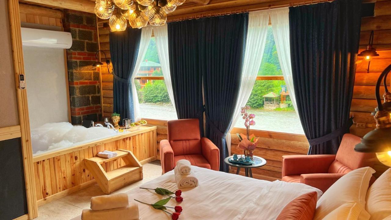 Heaven Vip Wooden Palace Bed & Breakfast Ardesen Exterior photo