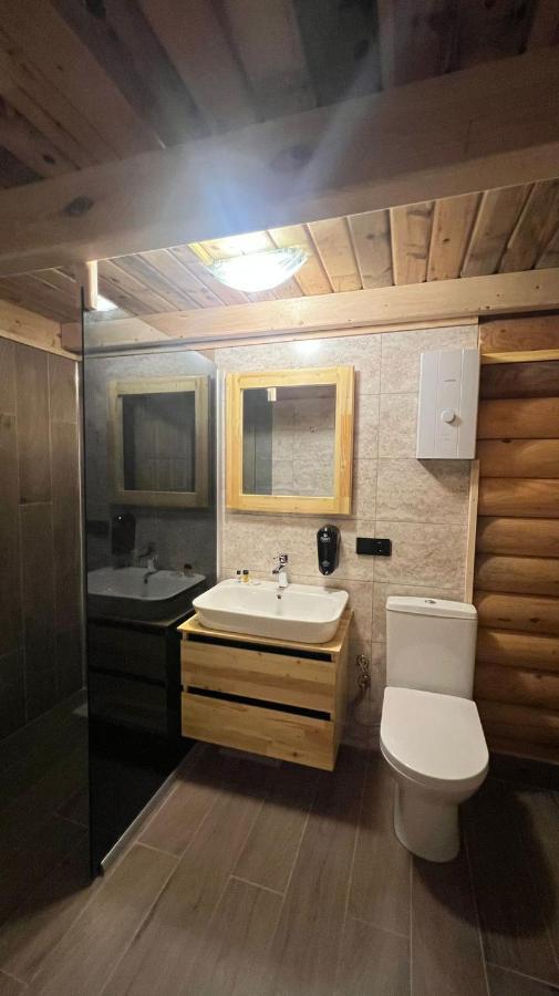 Heaven Vip Wooden Palace Bed & Breakfast Ardesen Exterior photo